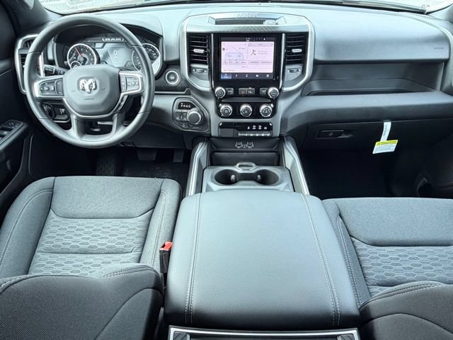 New 2026 RAM 1500 Express AWD/4WD image 32
