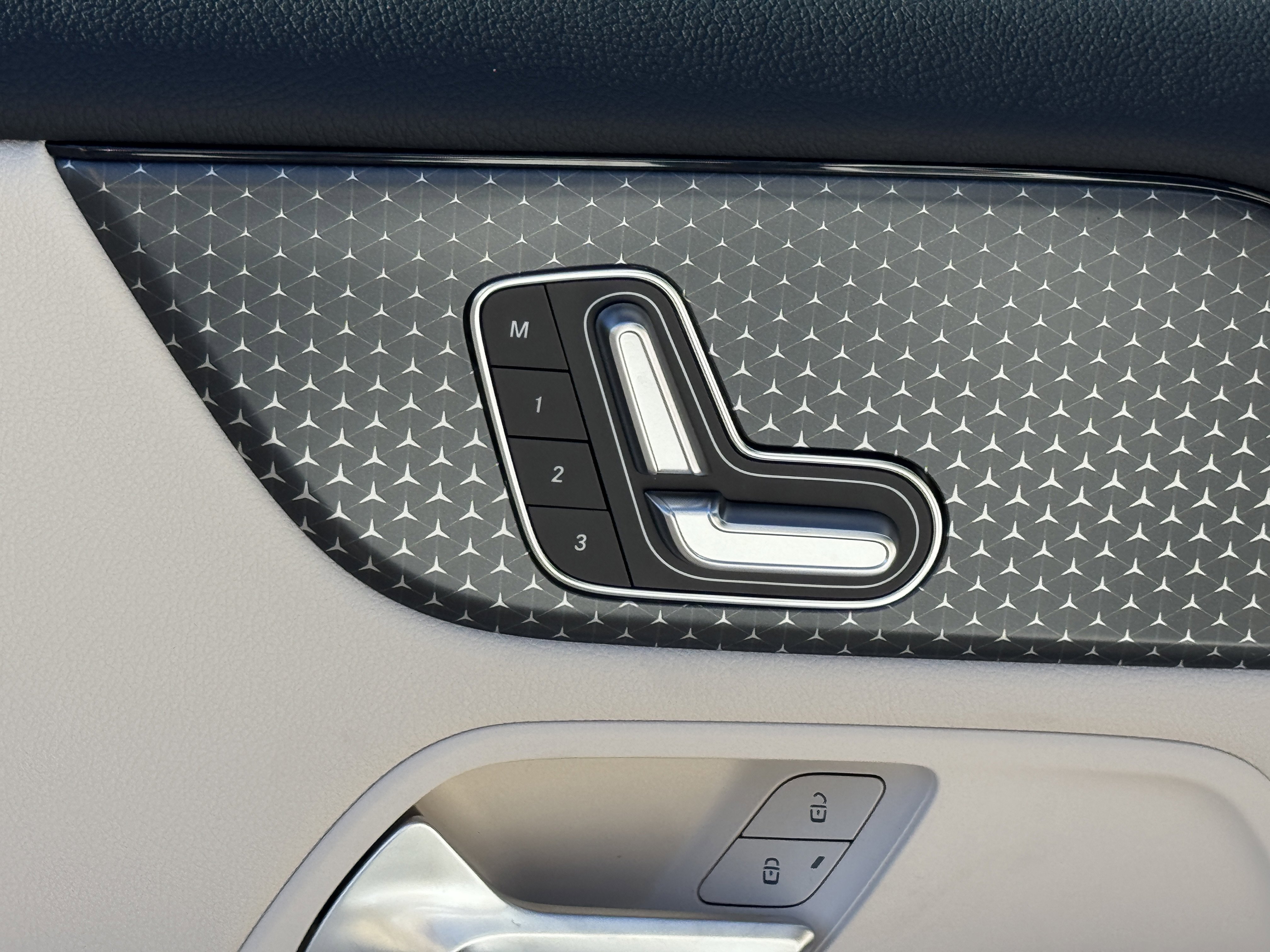 New 2026 Mercedes-Benz GLA 250 image 18