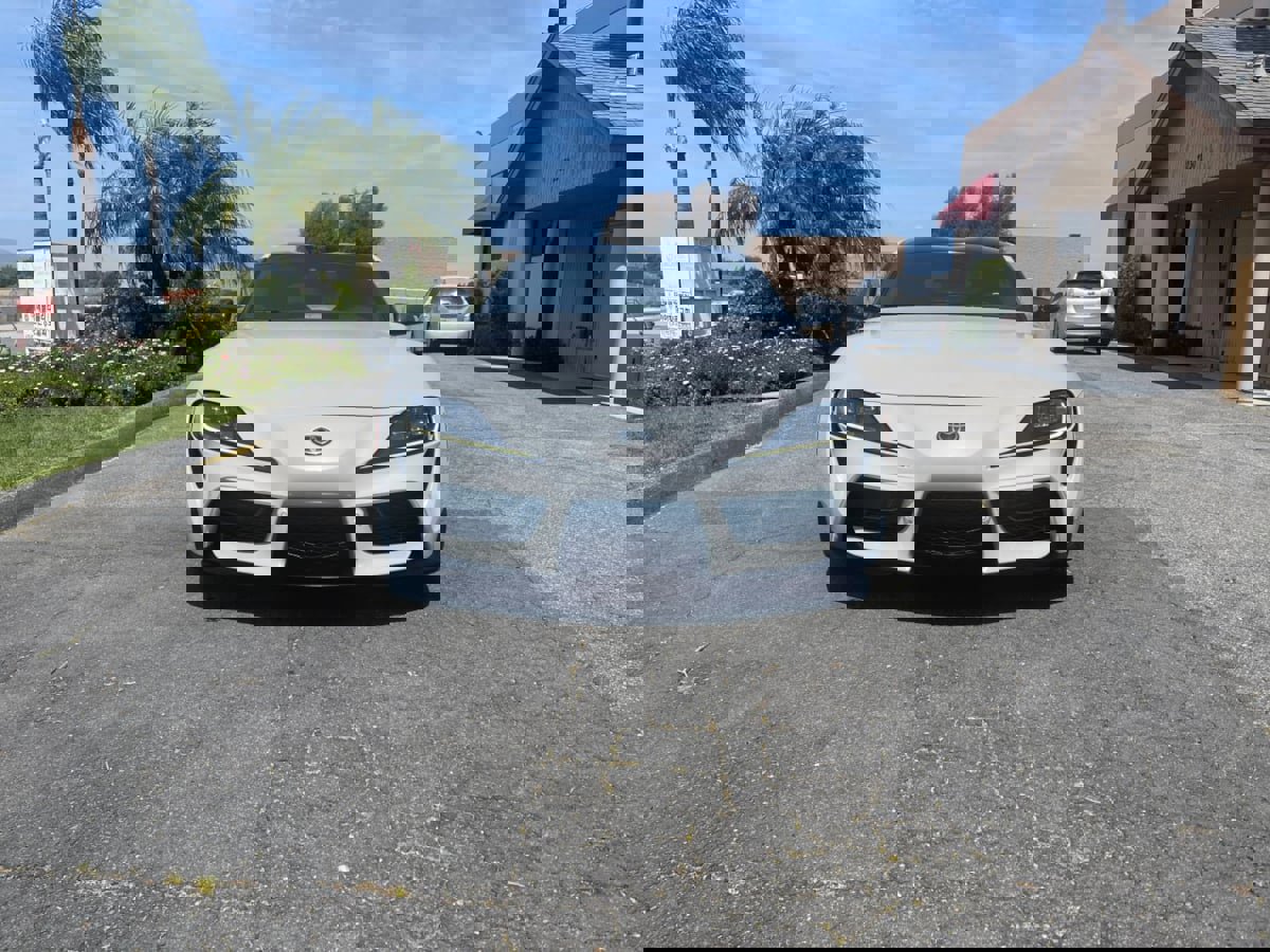 Used 2022 Toyota Supra Premium w/ Driver Assist Package image 2