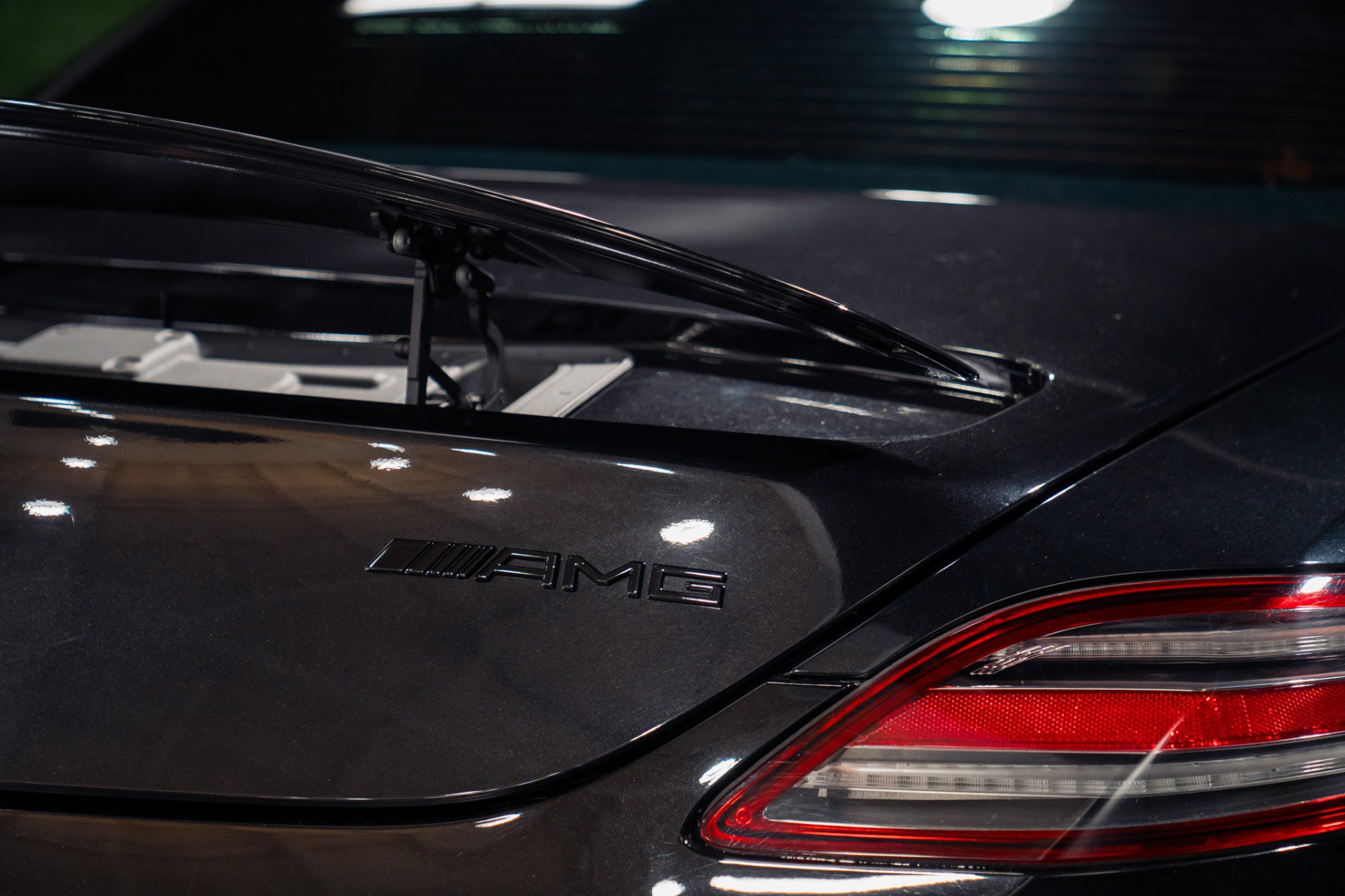 Used 2012 Mercedes-Benz SLS AMG Coupe image 31