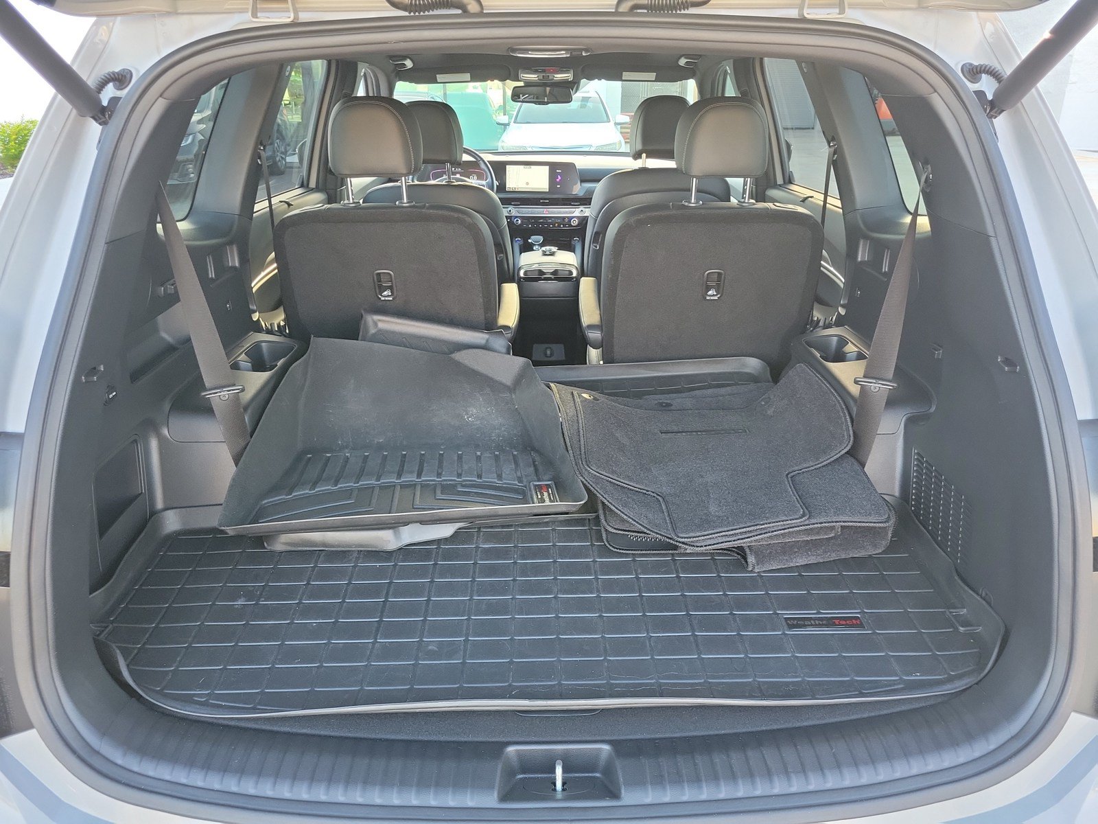 Used 2024 Kia Telluride EX X-Line AWD/4WD image 32