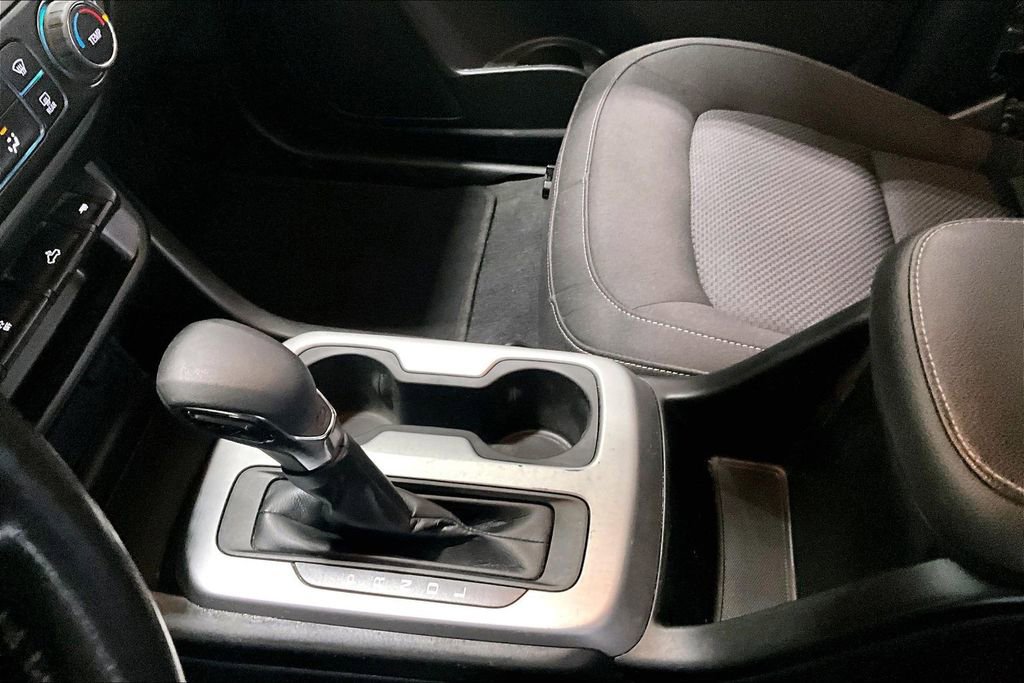 Used 2022 Chevrolet Colorado LT w/ LT Convenience Package image 19