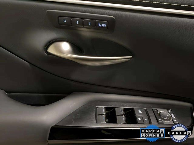 Used 2023 Lexus ES 300h w/ Premium Package image 31