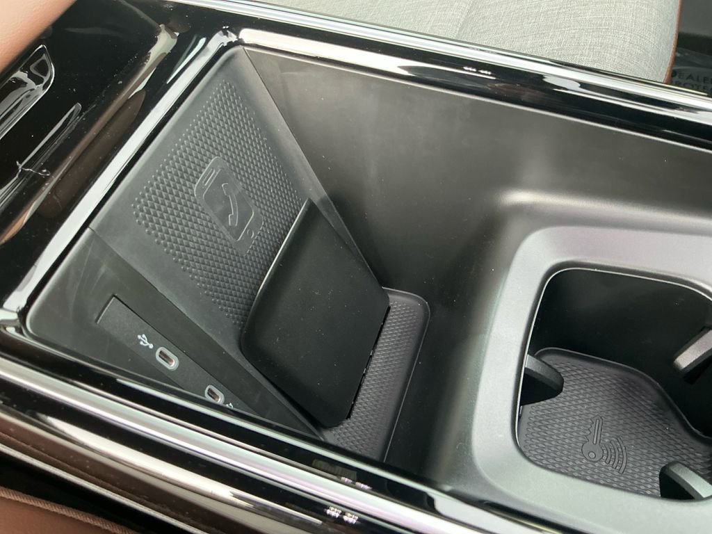 New 2026 Volkswagen ID.4 Pro image 17