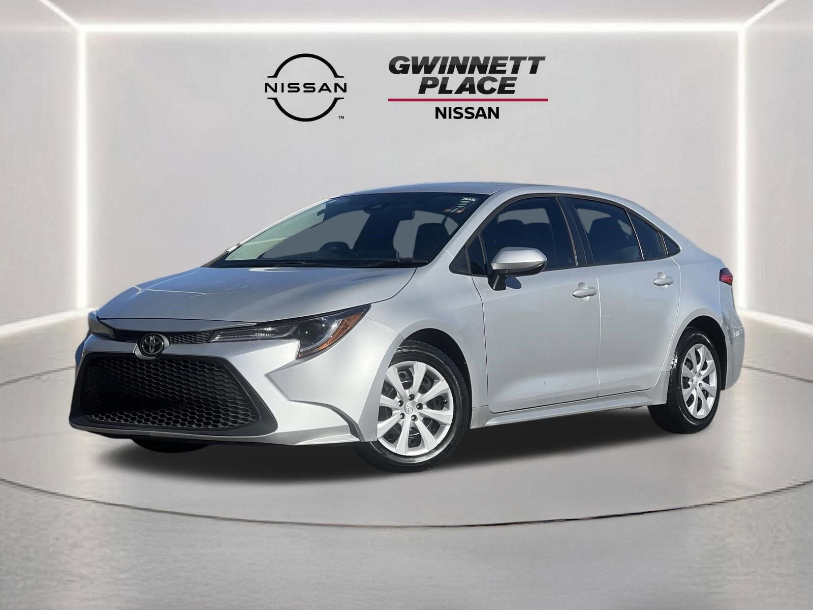 Used 2021 Toyota Corolla LE image 1