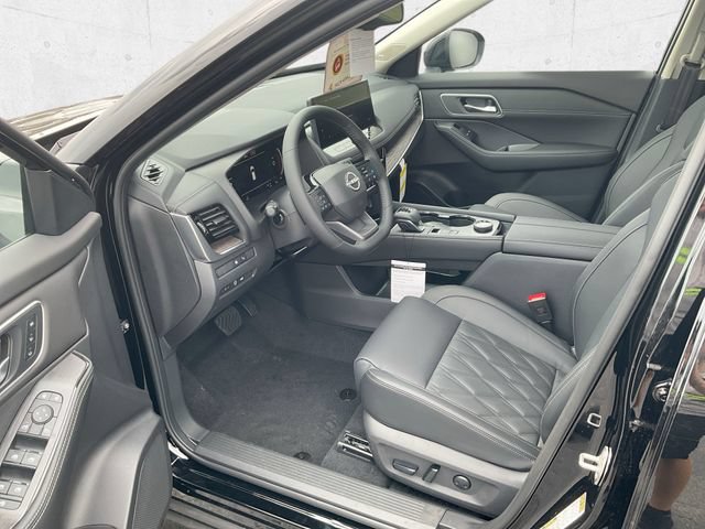 New 2026 Nissan Rogue Platinum w/ Platinum Premium Package AWD/4WD image 12