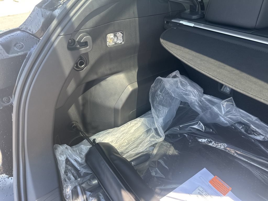 New 2026 Subaru Crosstrek 2.5i Limited w/ Crosstrek Mirror Package AWD/4WD image 29