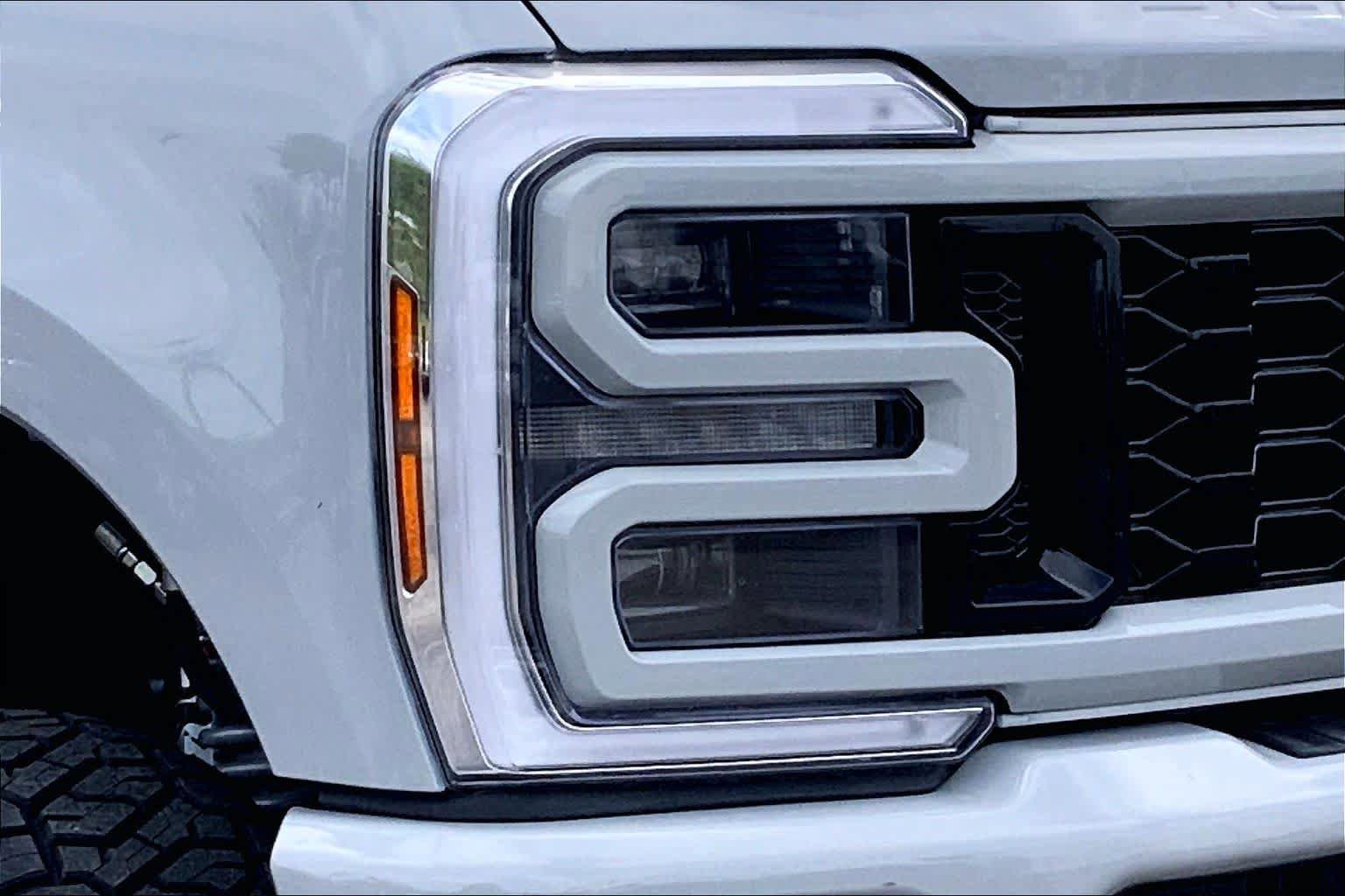 New 2026 Ford F350 Platinum AWD/4WD image 11