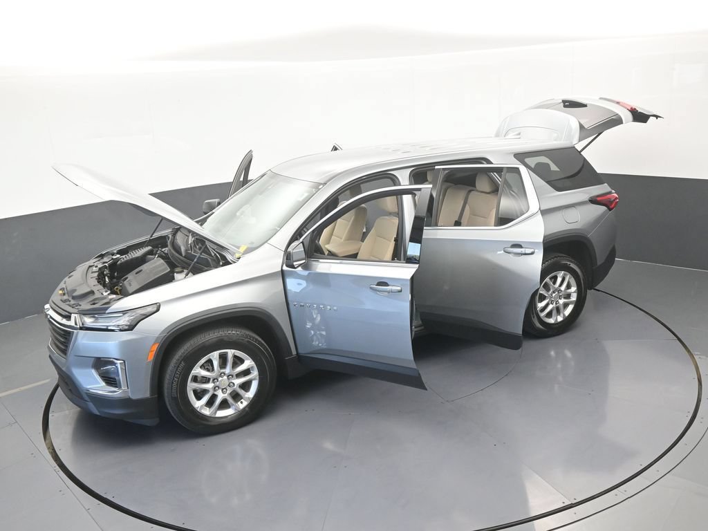 Used 2023 Chevrolet Traverse LS FWD image 60
