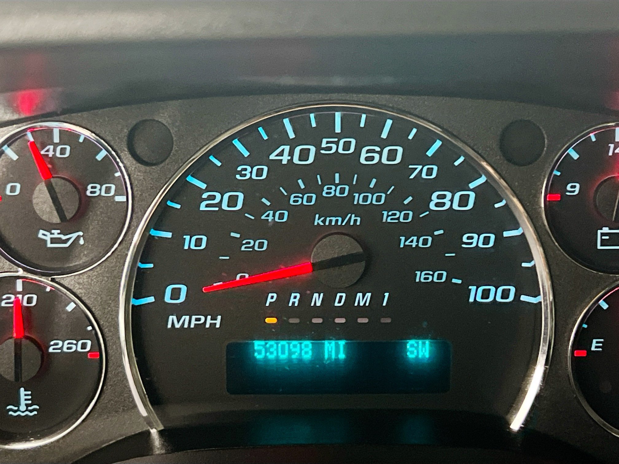 Used 2020 Chevrolet Express 3500 Extended w/ Driver Convenience Package RWD image 22