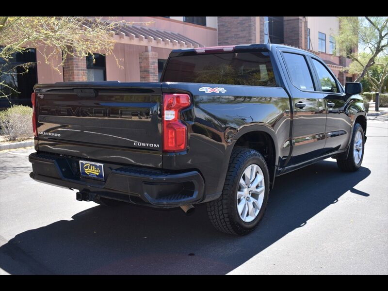 Used 2022 Chevrolet Silverado 1500 Custom w/ Safety Confidence Package AWD/4WD image 7