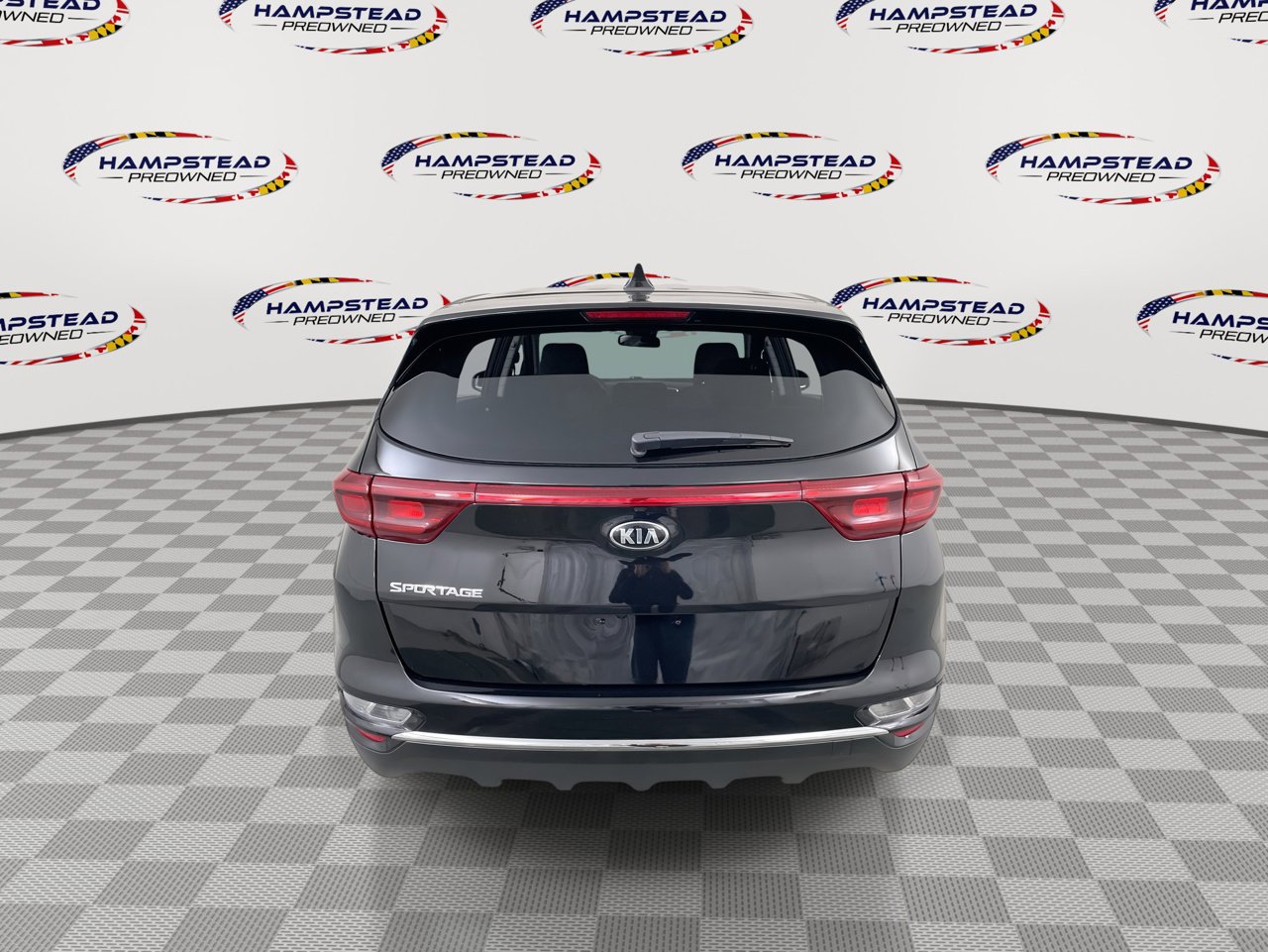 Used 2022 Kia Sportage LX image 7