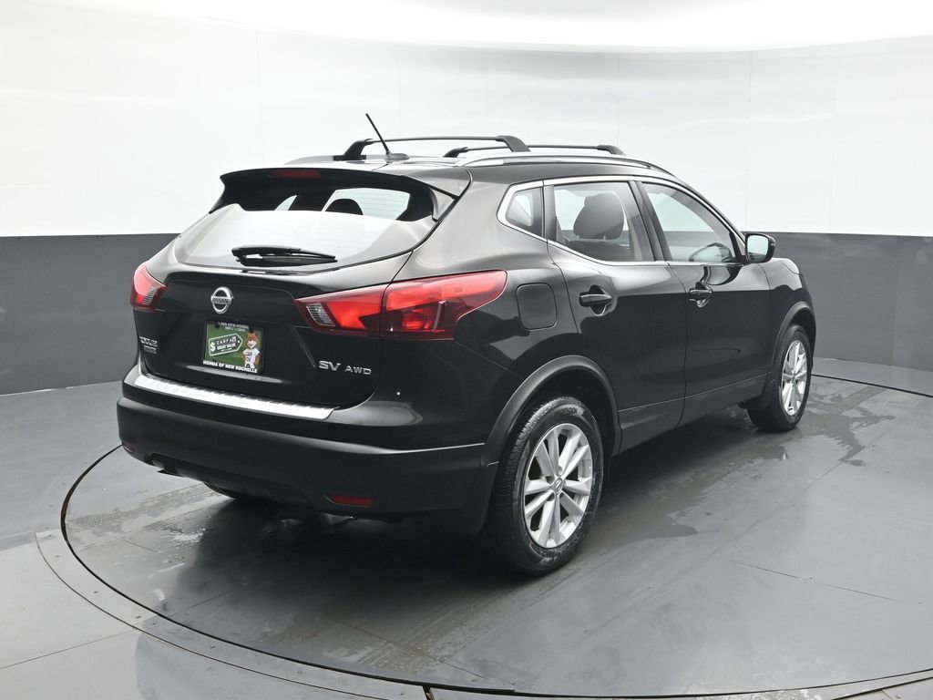 Used 2018 Nissan Rogue Sport SV w/ SV All-Weather Package image 6