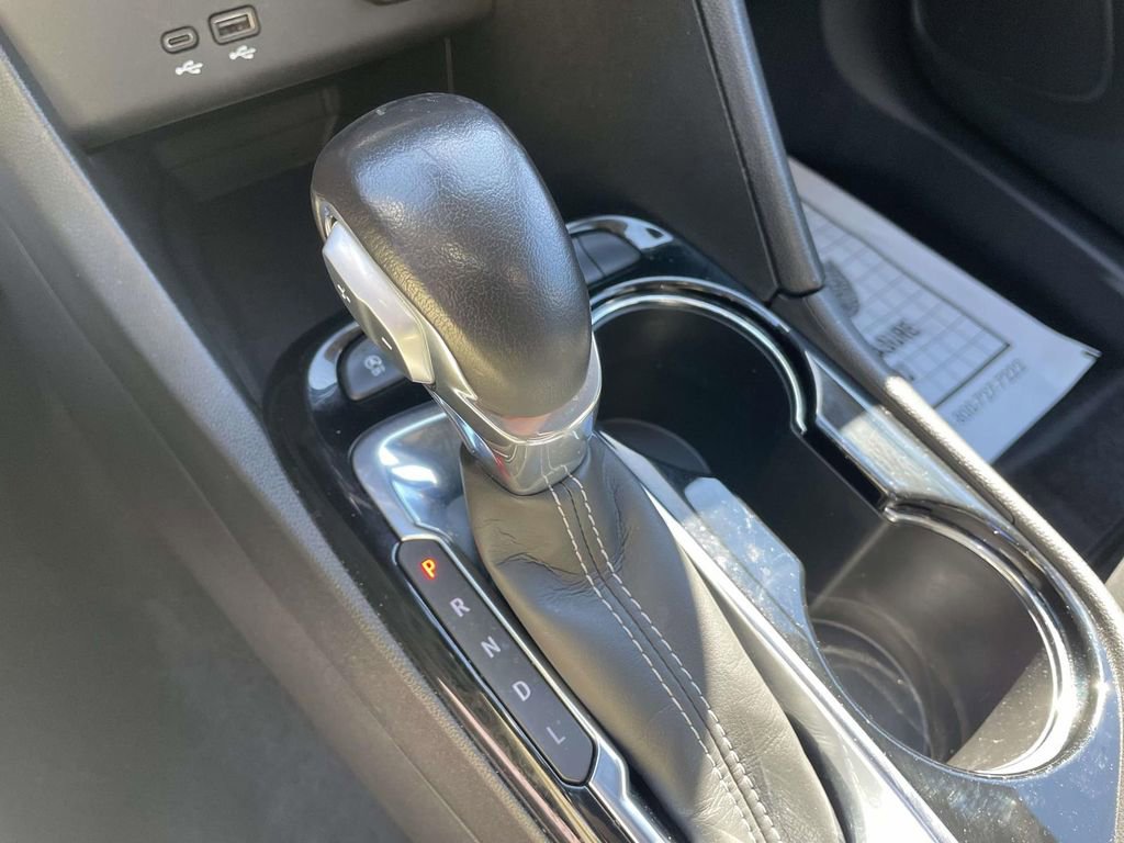 Used 2024 Buick Encore GX Preferred FWD image 26