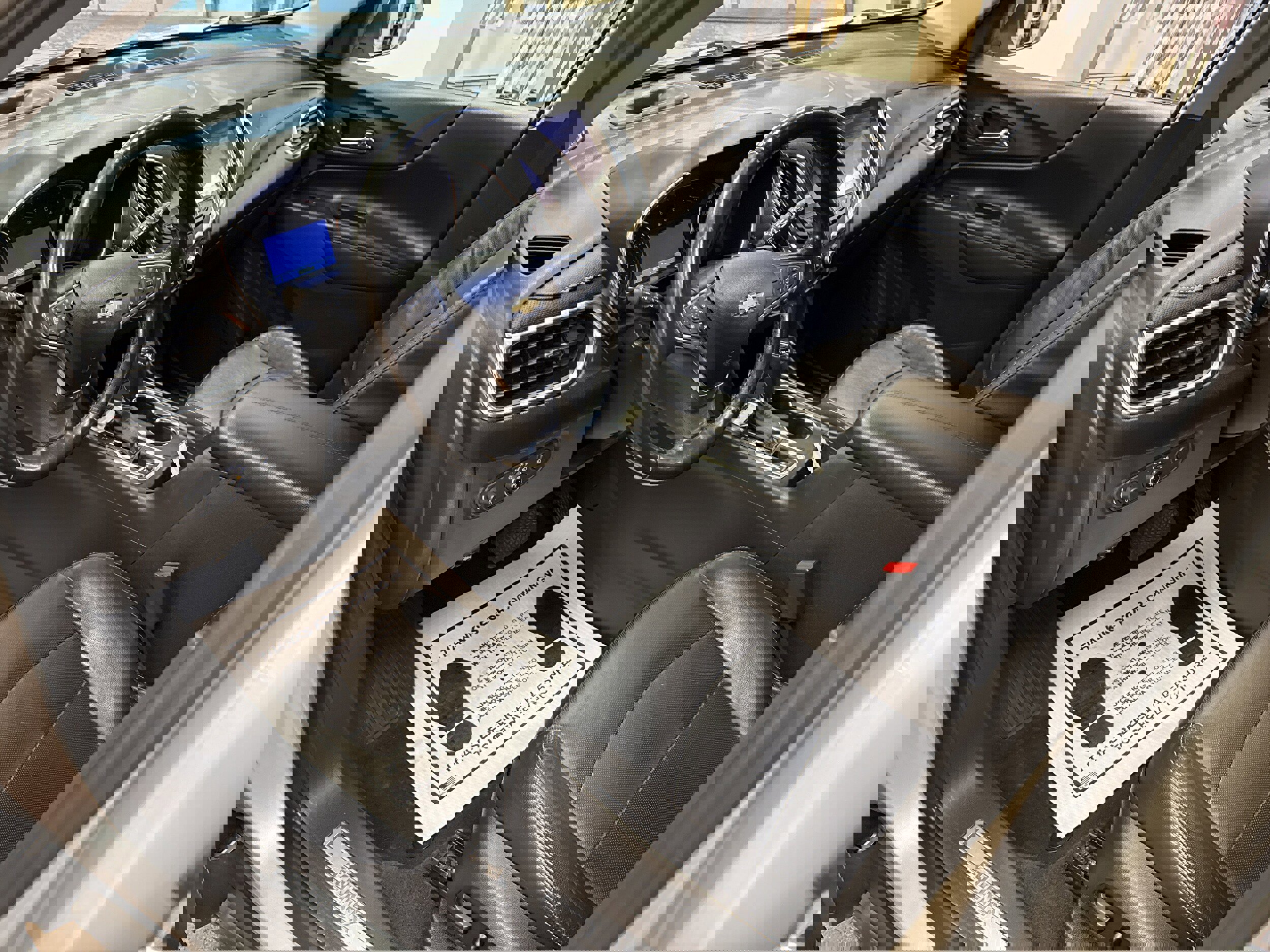 Used 2020 Chevrolet Equinox Premier image 6