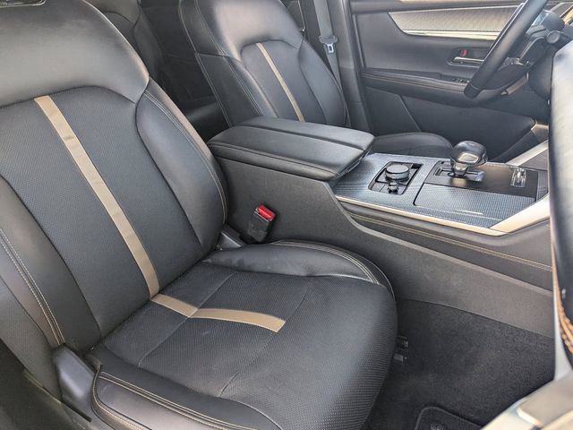 Used 2025 MAZDA CX-90 3.3 Turbo w/ Premium Plus Pkg image 10
