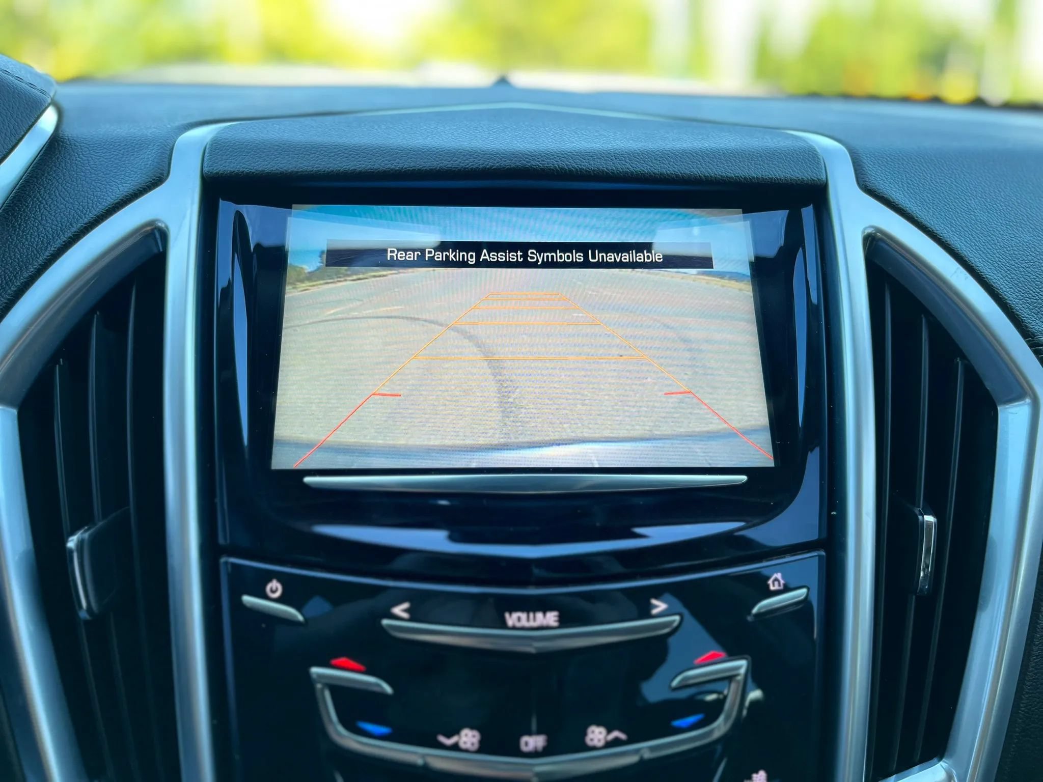 Used 2016 Cadillac SRX Luxury w/ Driver Awareness Package FWD image 18