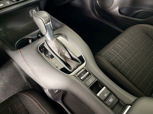 Used 2024 Honda HR-V Sport image 37