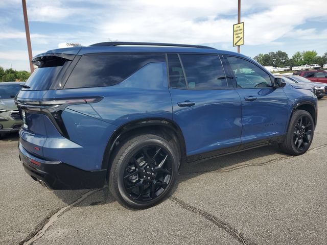 Used 2024 Chevrolet Traverse RS FWD image 6