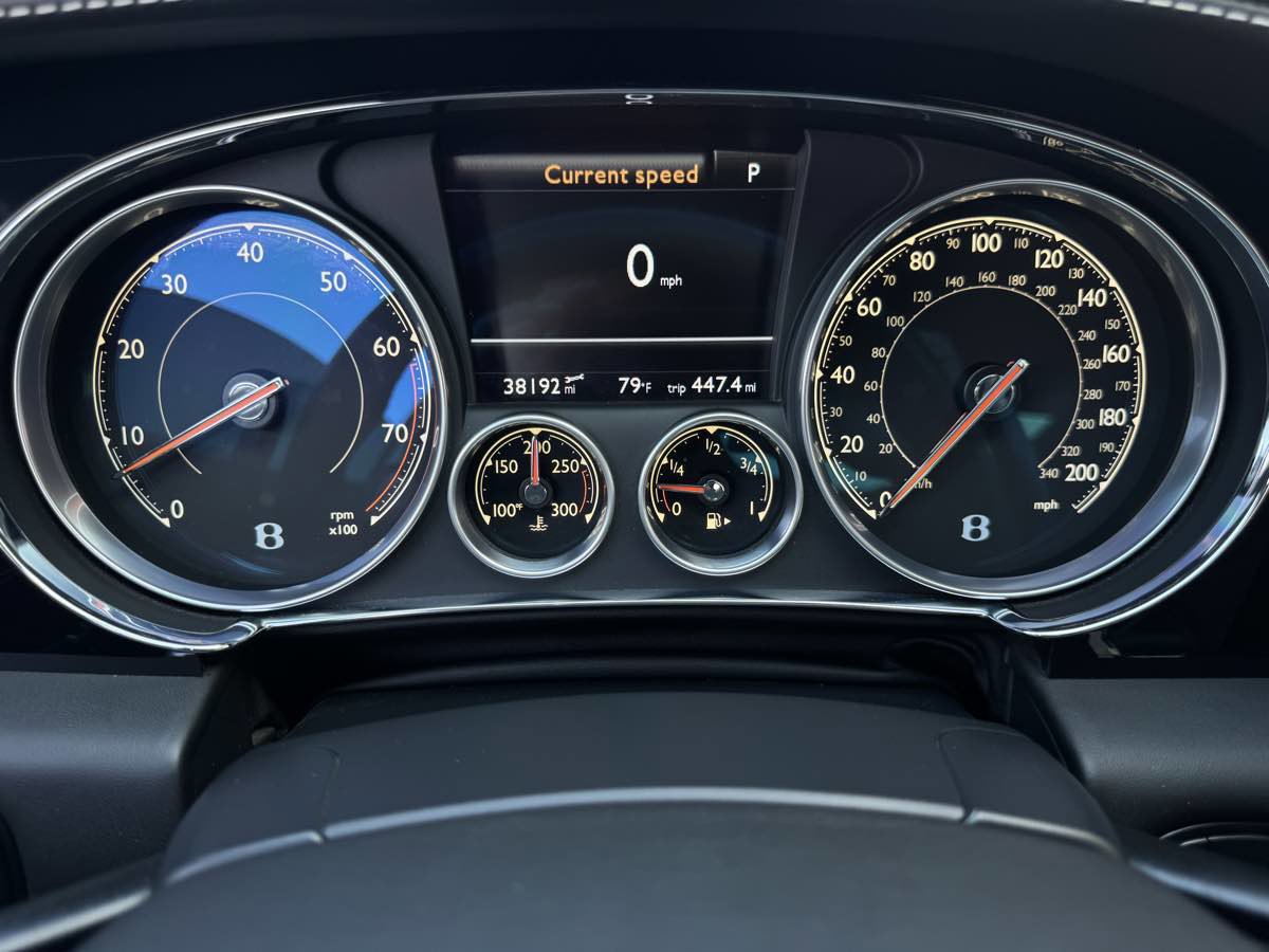 Used 2017 Bentley Continental GT image 32