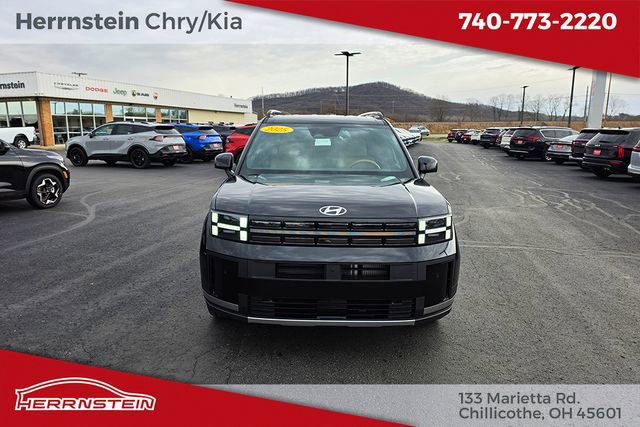 Used 2025 Hyundai Santa Fe Limited image 2