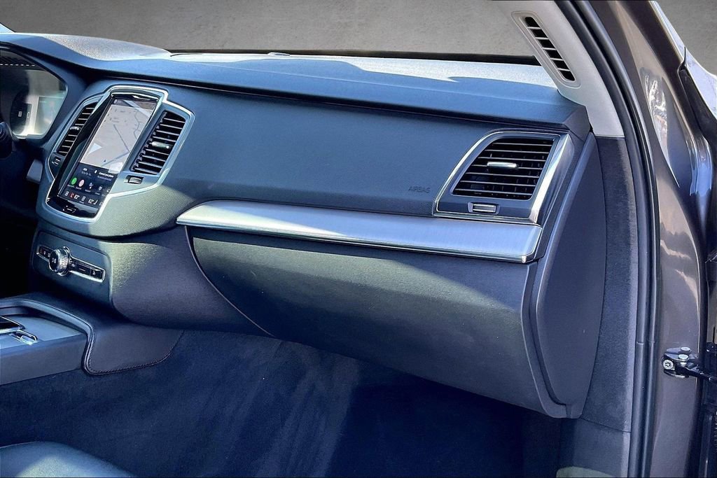 Certified 2023 Volvo XC90 B5 Core w/ Protection Package Premier image 27