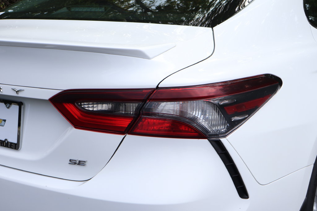 Used 2024 Toyota Camry SE FWD image 7