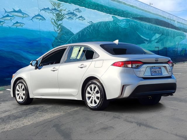 Used 2025 Toyota Corolla Hybrid Sedan FWD image 2