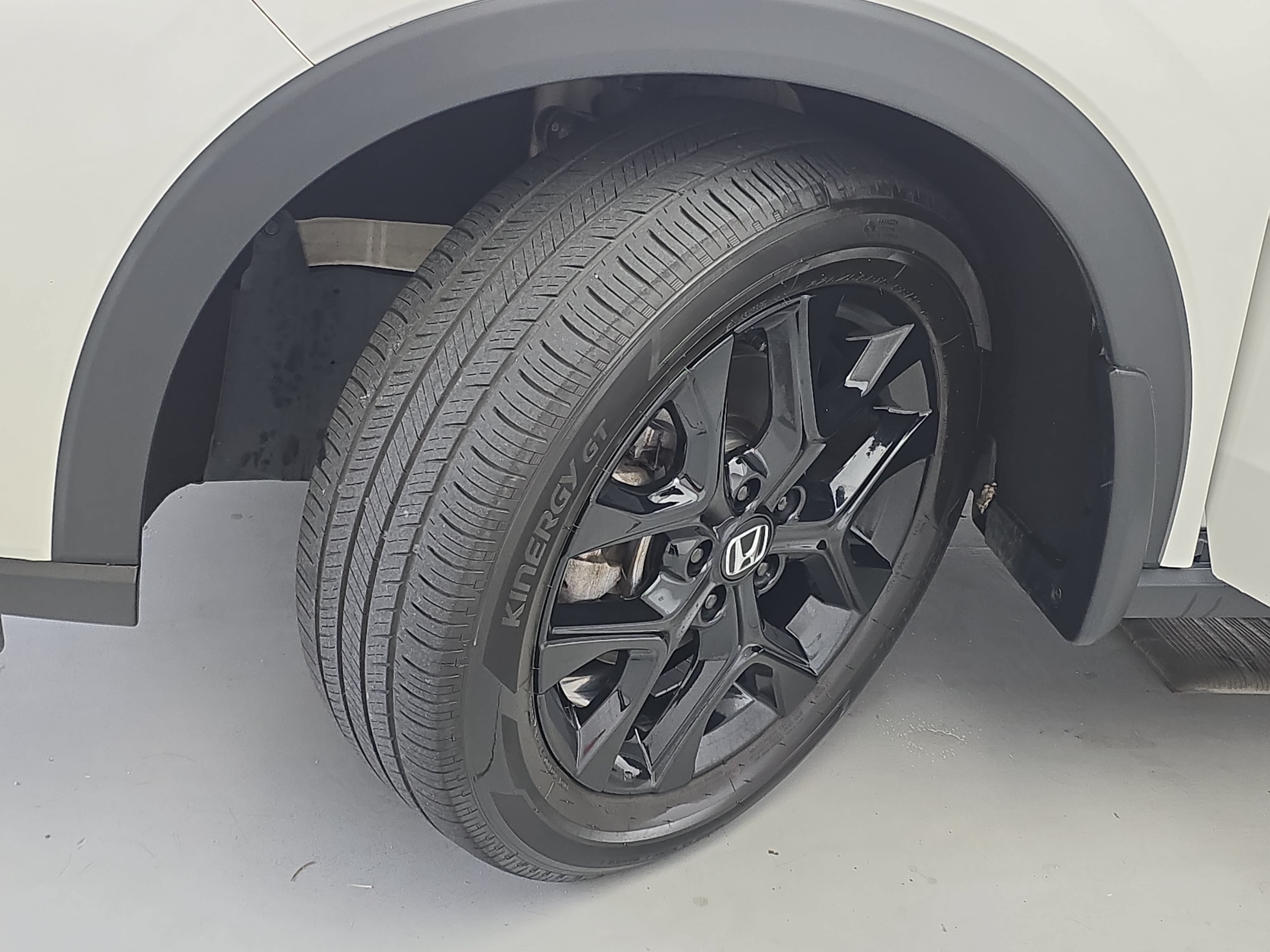 Certified 2024 Honda HR-V Sport image 31