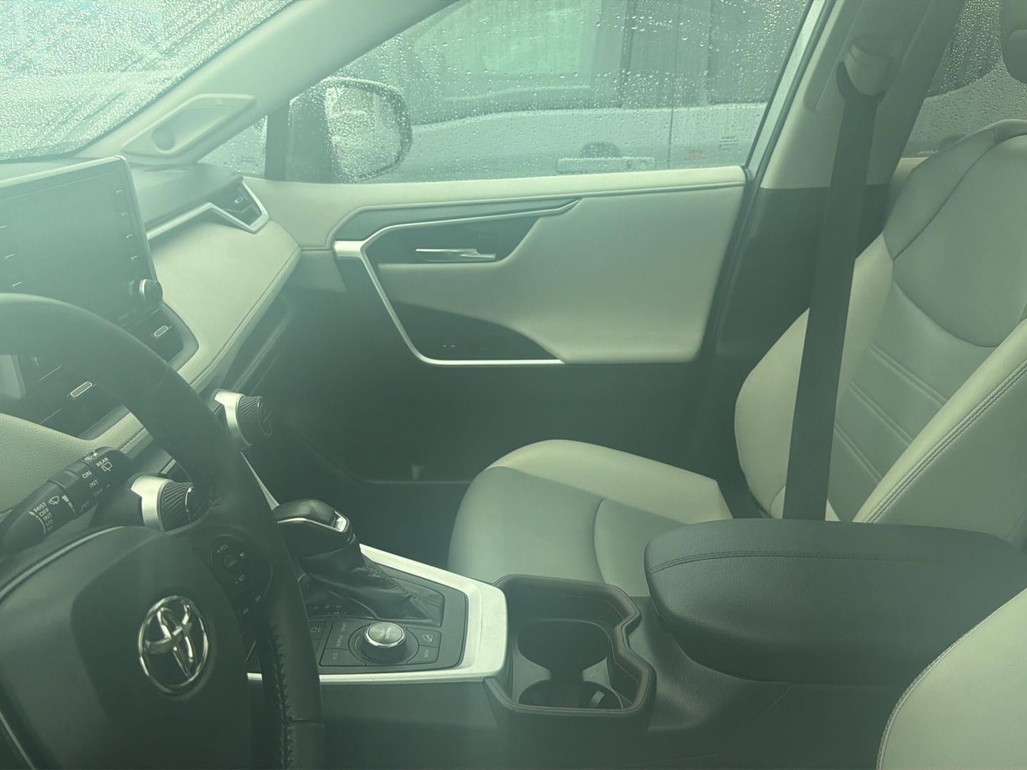 Used 2021 Toyota RAV4 Limited AWD/4WD image 11
