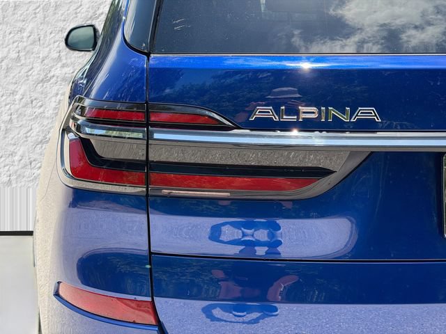 Used 2024 BMW ALPINA XB7 AWD/4WD image 10