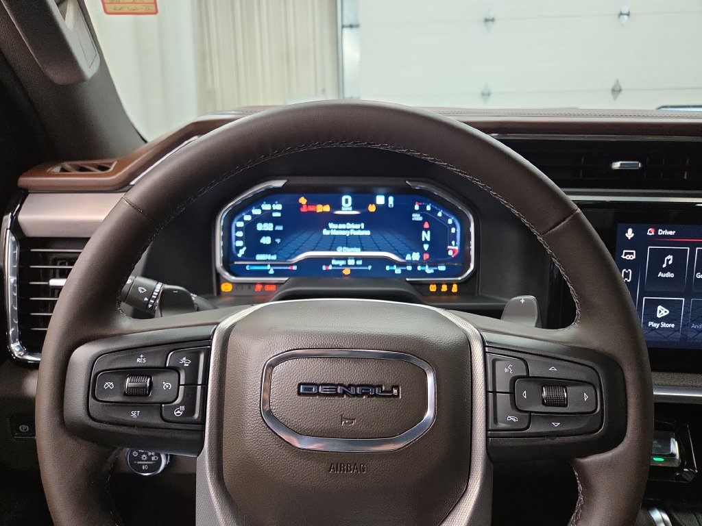 Used 2023 GMC Sierra 1500 Denali w/ Technology Package AWD/4WD image 21