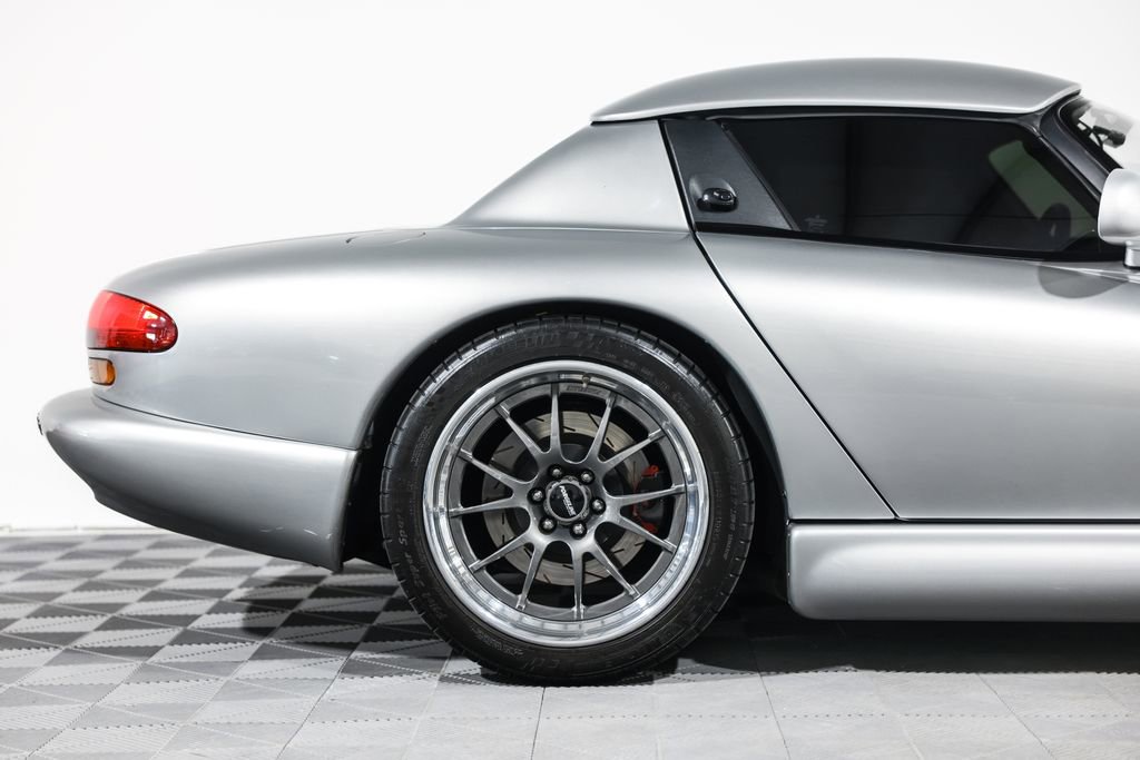 Used 1999 Dodge Viper RT/10 image 2