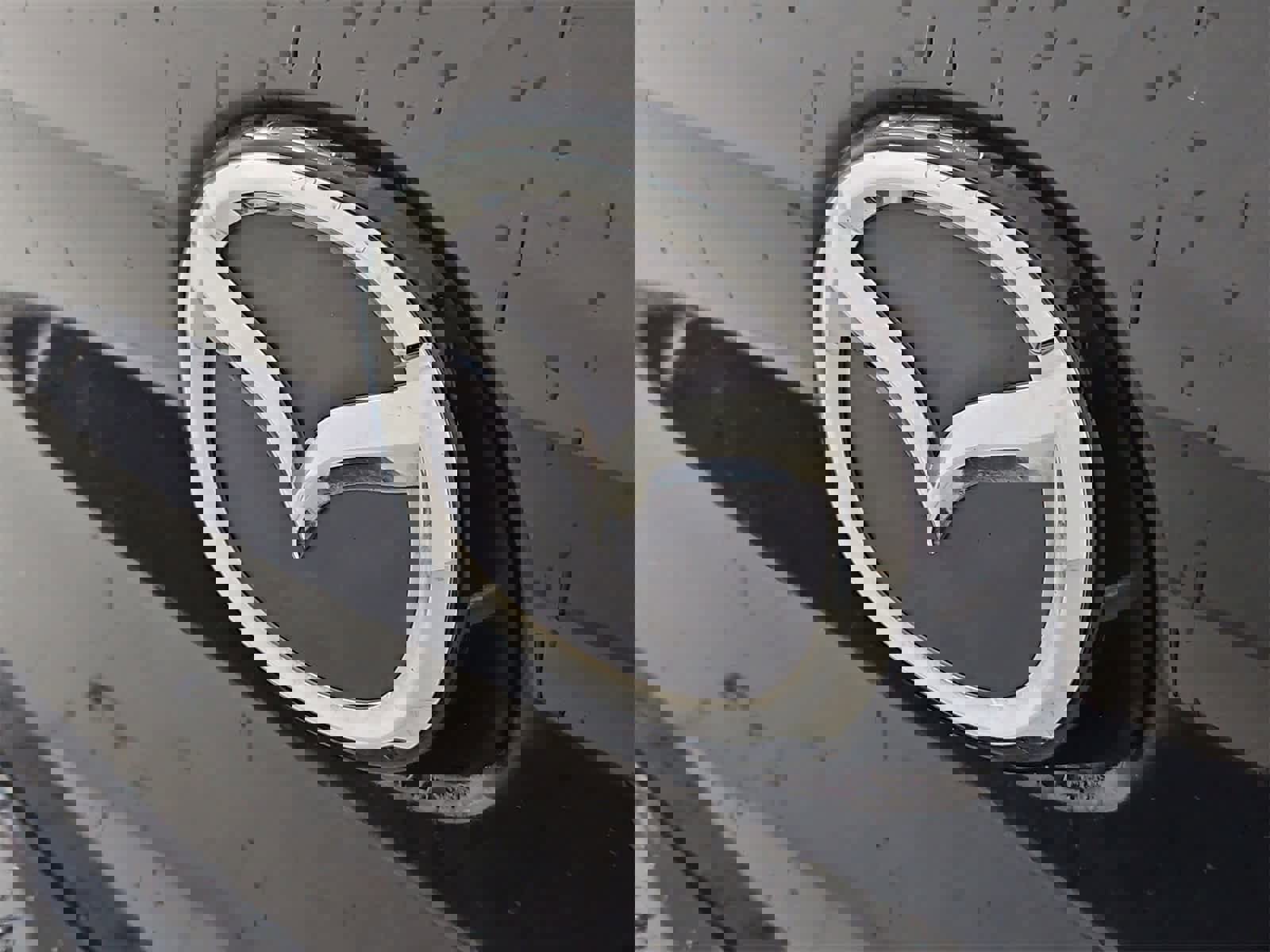 Used 2019 MAZDA MAZDA3 Hatchback image 11