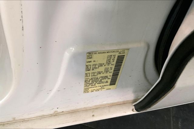 Used 2014 Nissan Frontier SV w/ SV Value Truck Package RWD image 12