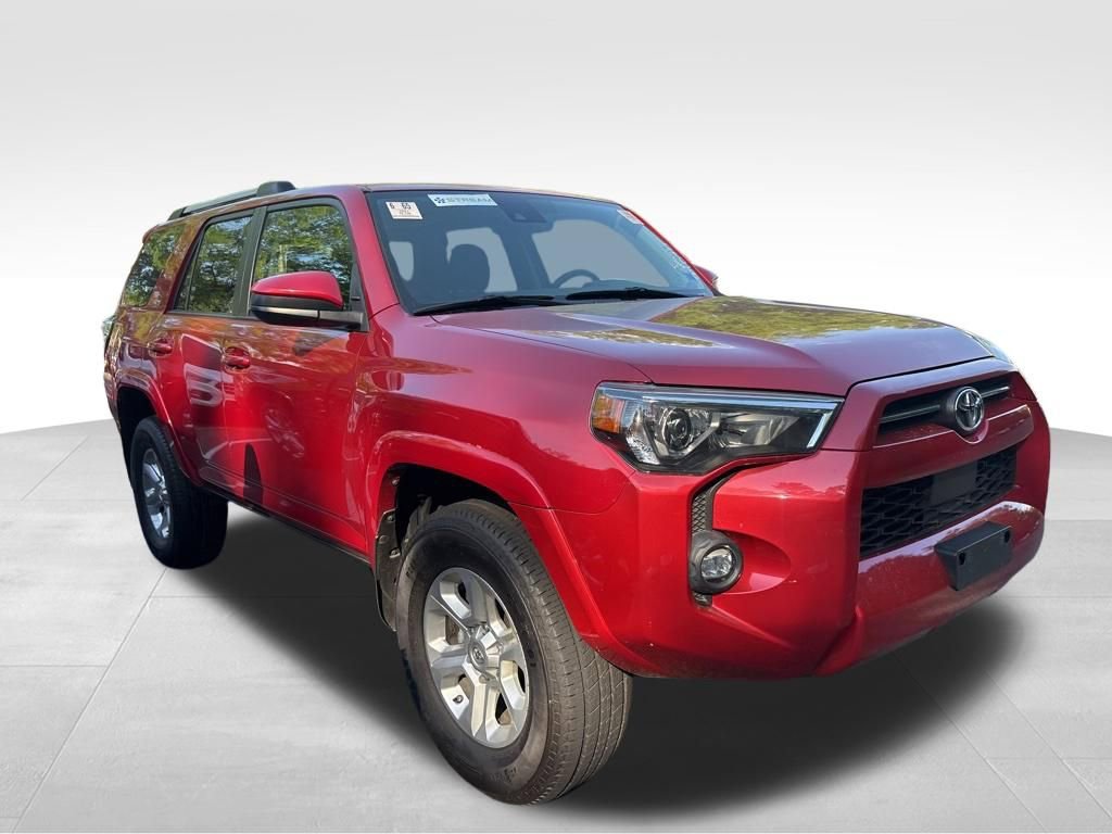 Used 2021 Toyota 4Runner SR5 AWD/4WD image 10