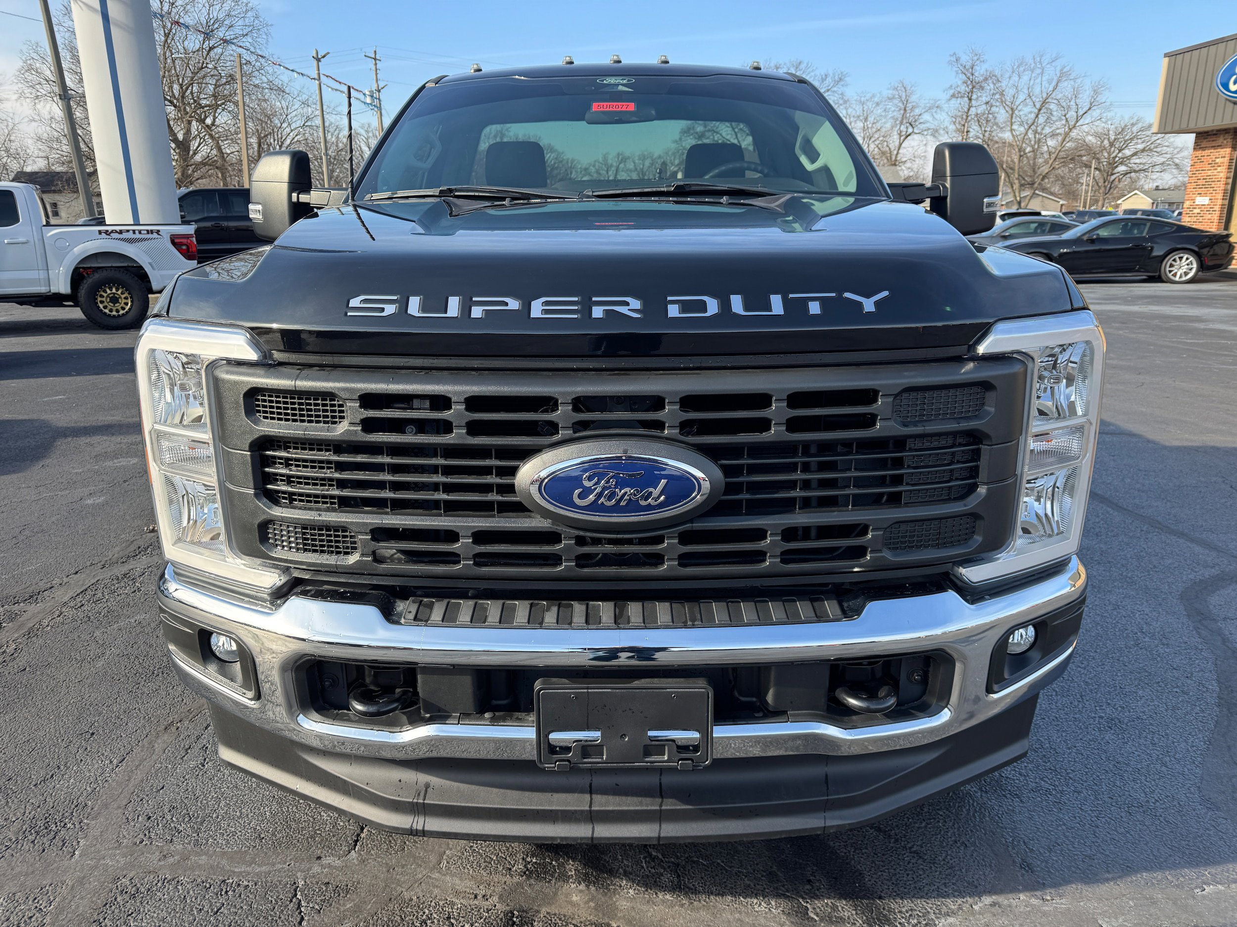 Used 2024 Ford F250 XL w/ FX4 Off-Road Package AWD/4WD image 2