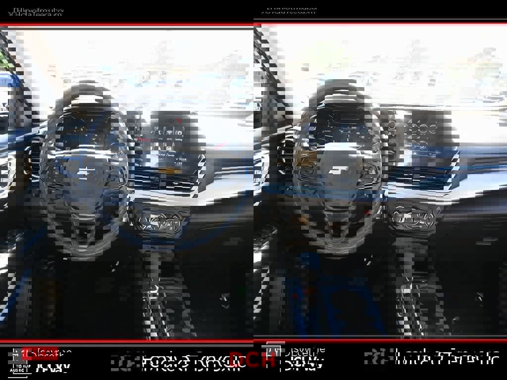 Used 2024 Chevrolet Trax LS w/ Driver Confidence Package image 8