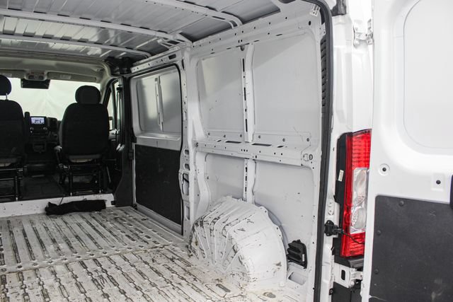 Used 2023 RAM ProMaster 2500 w/ Safety Group FWD image 16
