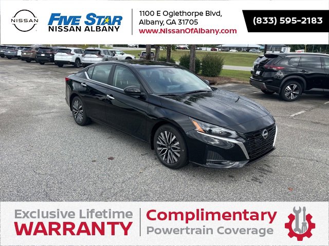 Used 2025 Nissan Altima 2.5 SV w/ SV Premium Package