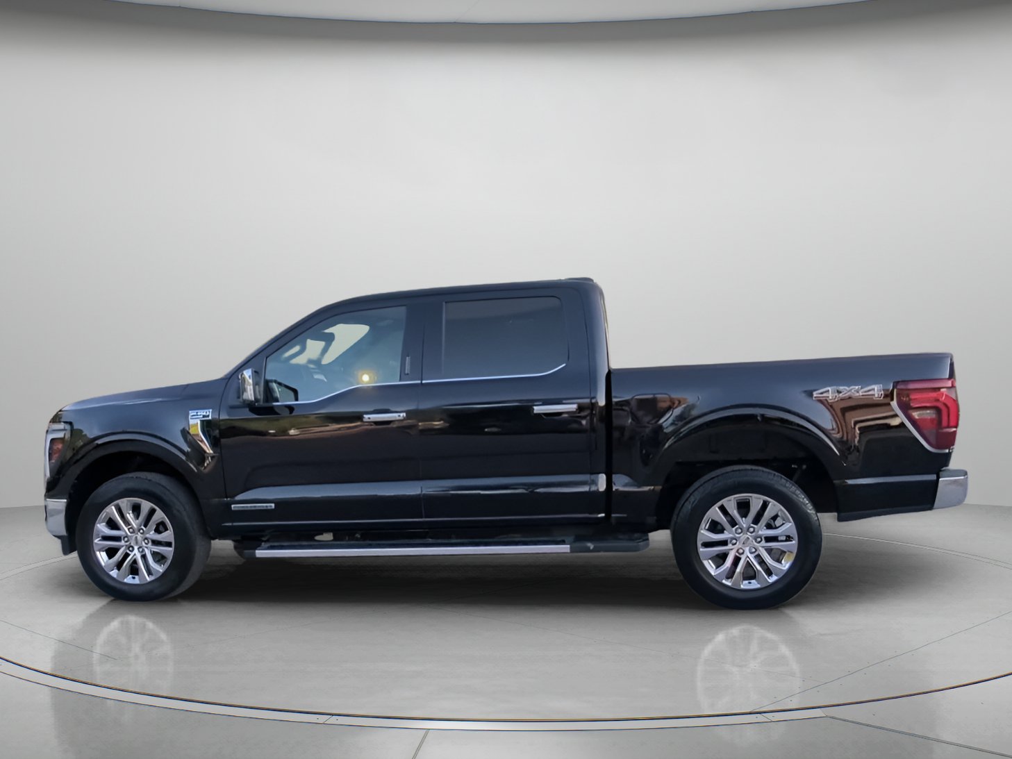 Certified 2024 Ford F150 Lariat w/ Equipment Group 502A High AWD/4WD image 14