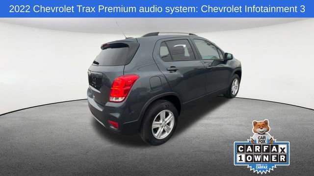 Used 2022 Chevrolet Trax LT w/ LT Convenience Package image 9