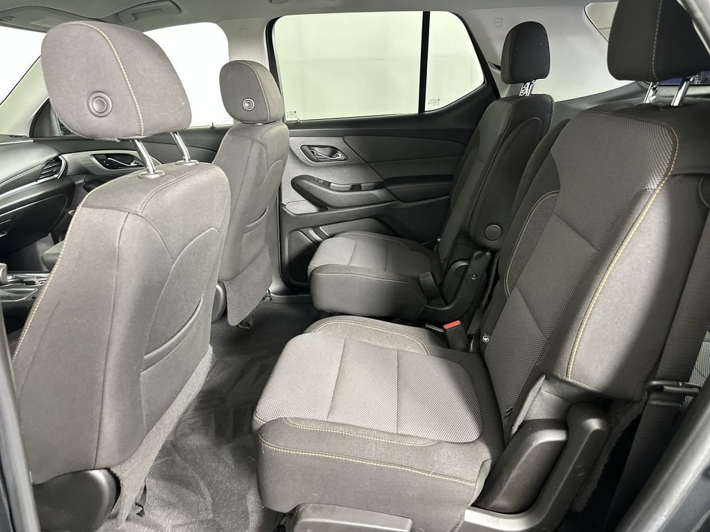 Used 2019 Chevrolet Traverse LT FWD image 26