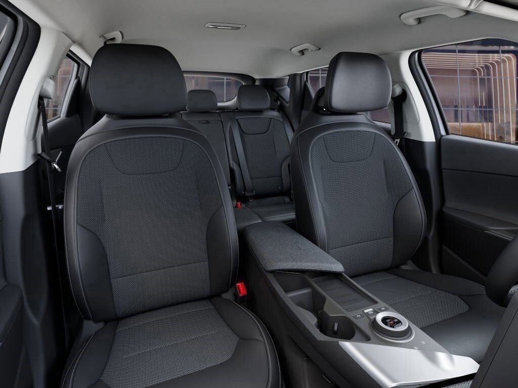 New 2025 Kia EV6 Light w/ Light LR Technology Package image 16