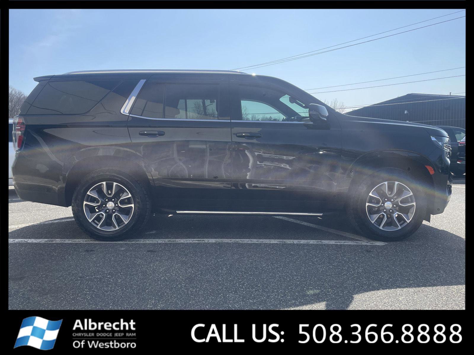 Used 2022 Chevrolet Tahoe LT w/ Luxury Package image 6