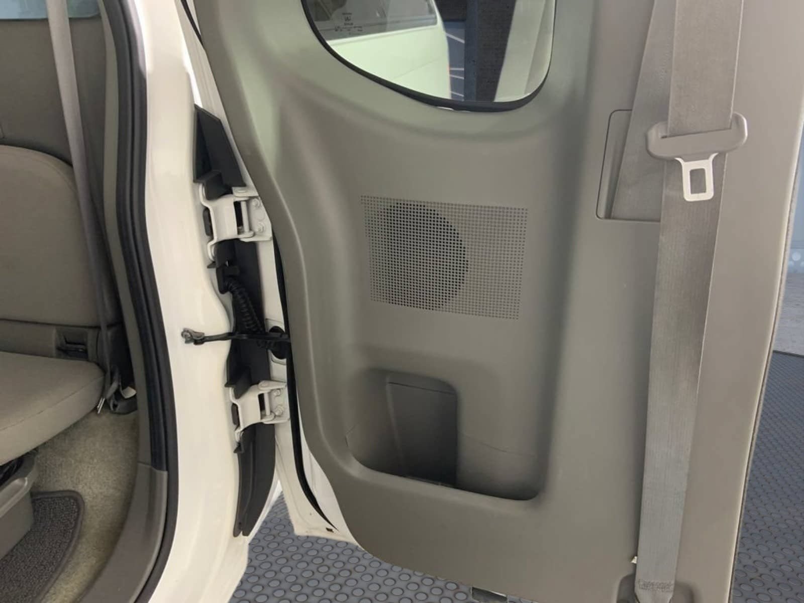 Used 2012 Nissan Frontier S RWD image 13