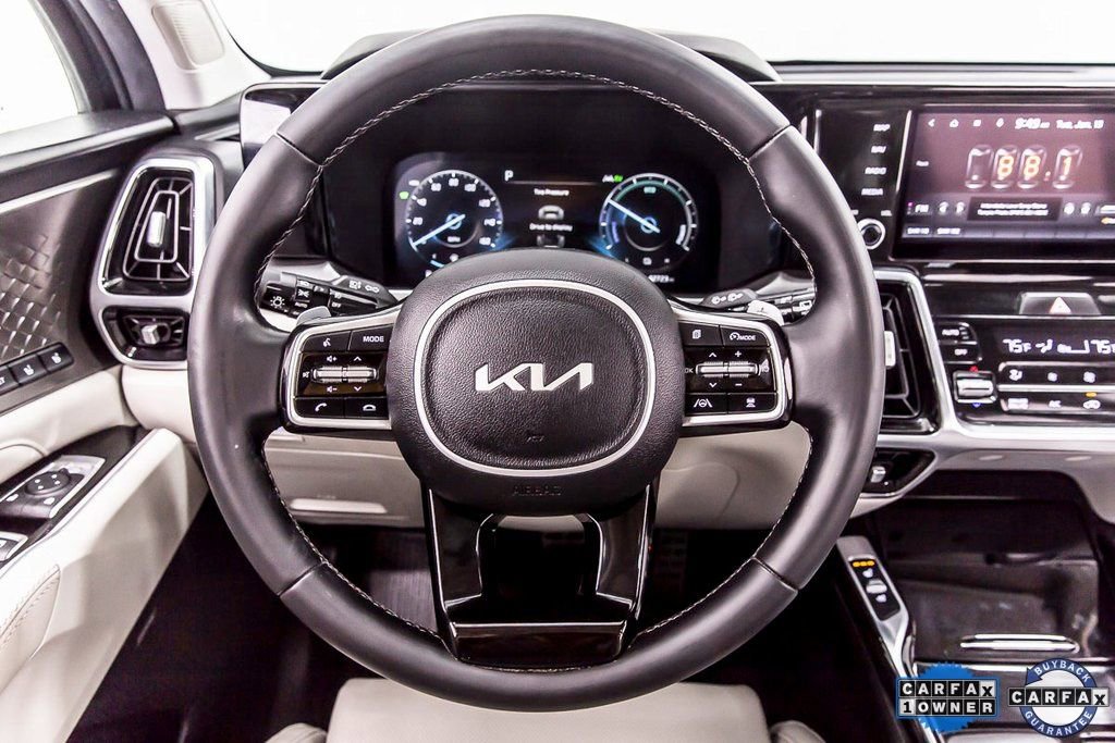Used 2022 Kia Sorento SX Prestige w/ Panoramic Sunroof Package image 22