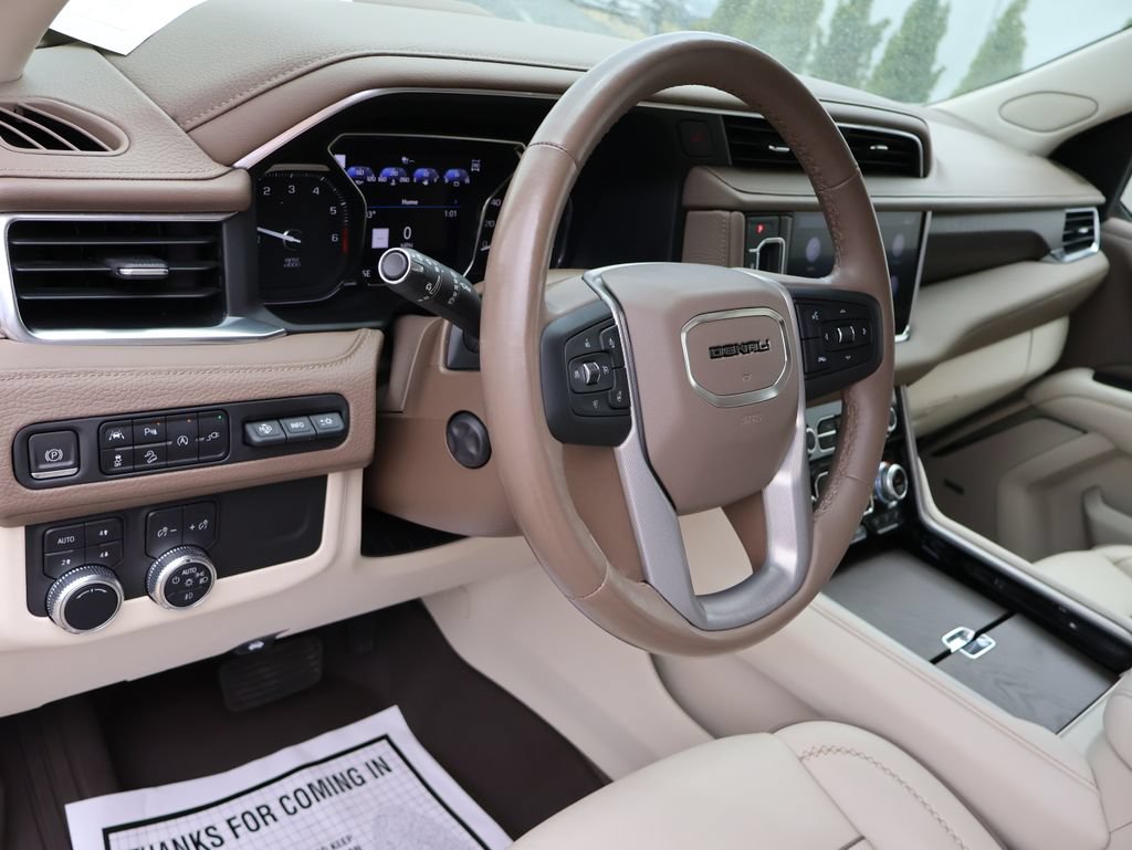 Certified 2021 GMC Yukon XL Denali w/ Advanced Technology Package AWD/4WD image 19