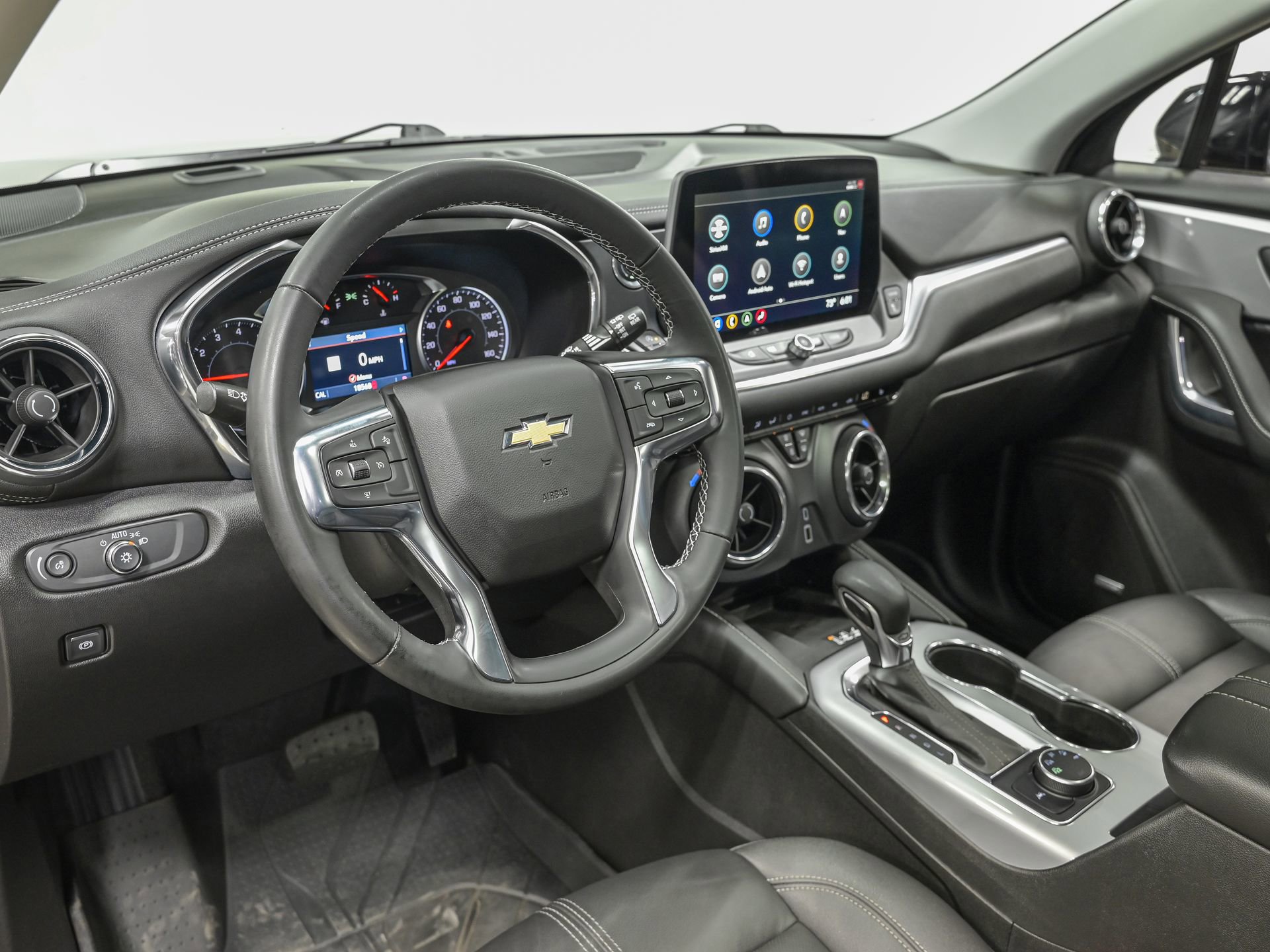 Used 2024 Chevrolet Blazer LT w/ Sound & Technology Package AWD/4WD image 15