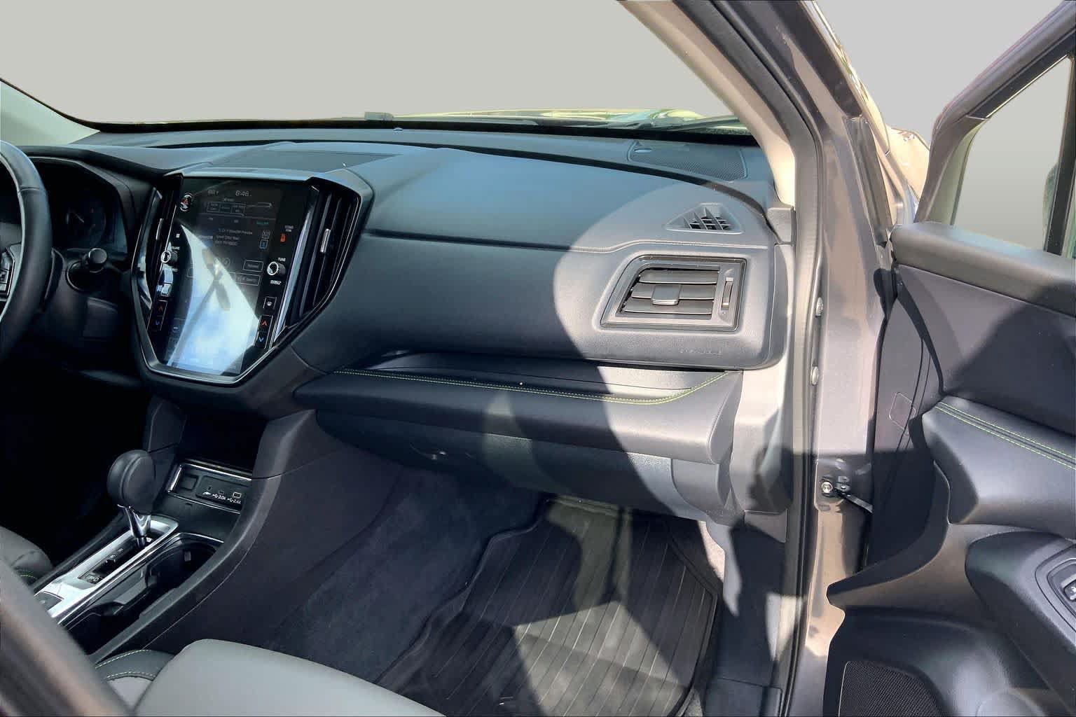 Used 2023 Subaru Ascent Onyx Edition AWD/4WD image 19